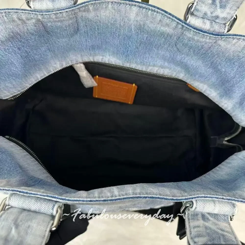Coach Men's Small Tour Tote Bag In Loved Denim With Charms Sv/Light Indigo CDY49 - Picture 9 of 10